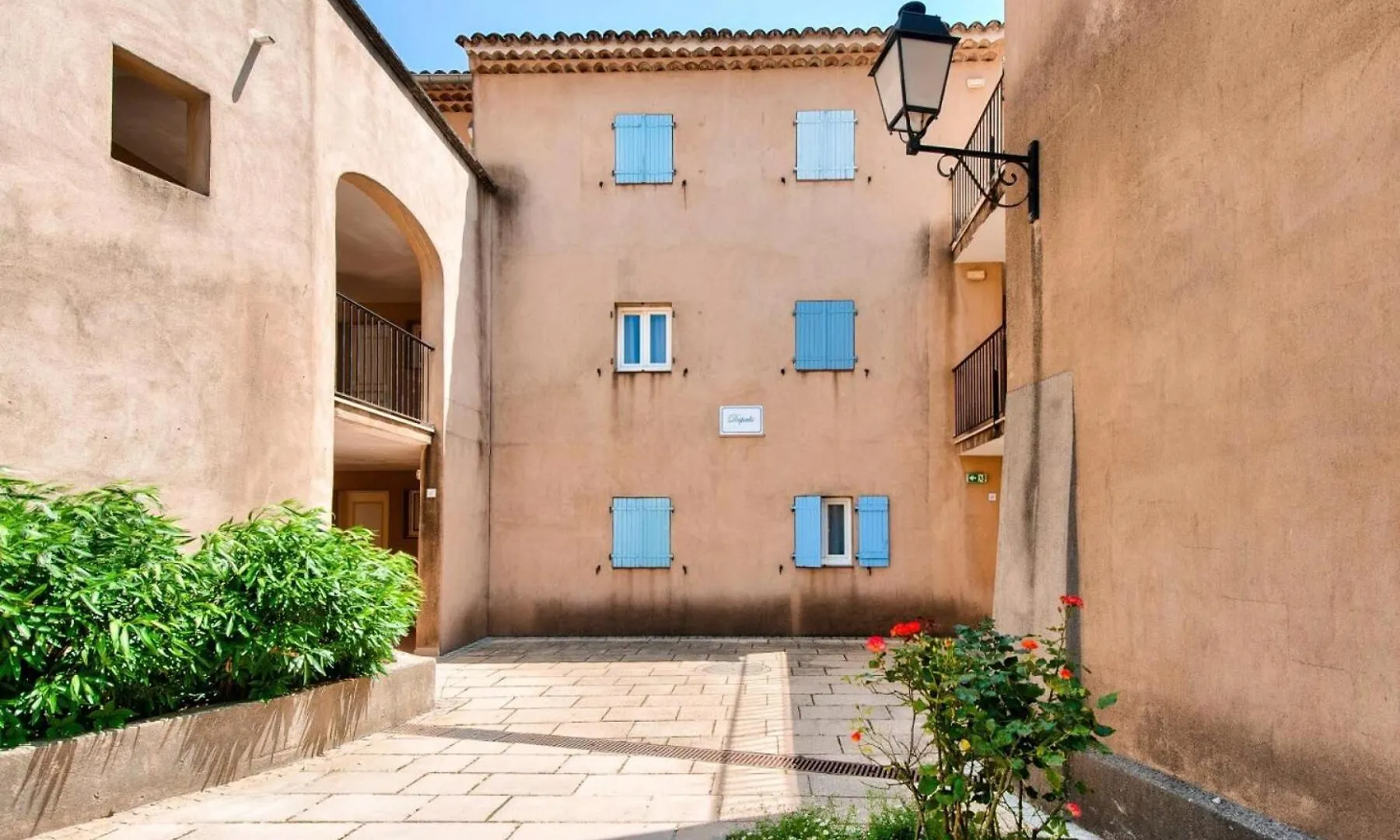 Apartment Village Pont Royal En Provence - Maeva Home - Appartement 2 Pieces 6 Personnes - Selection Mae-0034 Mallemort France